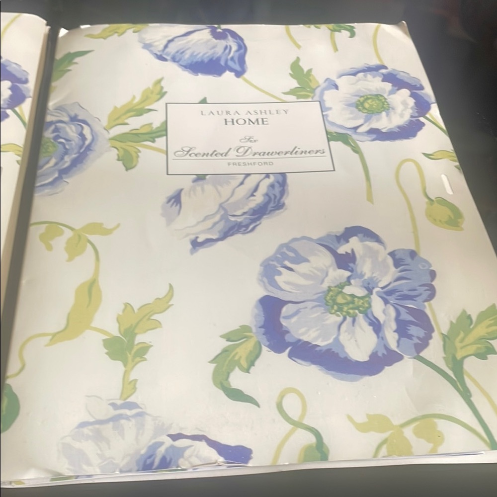 Vintage 90’s RARE Laura Ashley Floral Scented Drawer Liners